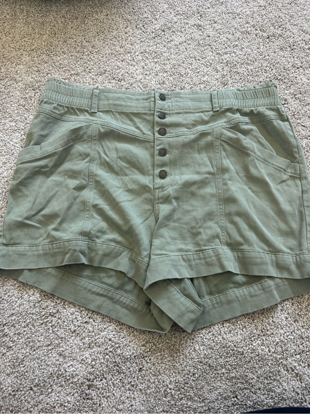 Knox Rose Olive Green High-Waist Button-Front Shorts